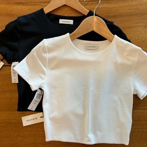 Aritzia Babaton Contour Crew Set Black and White